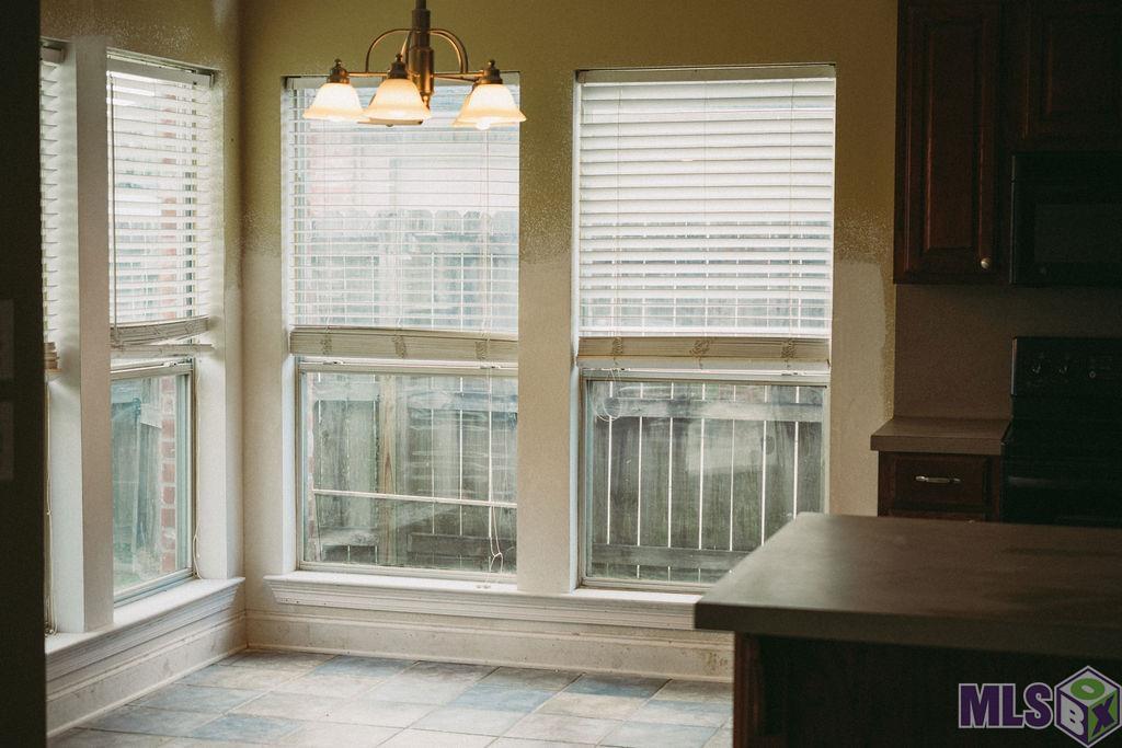9354 Rue De Benoit Denham Springs, LA 70706 - Photo 10 of 21 Gallery Image 10