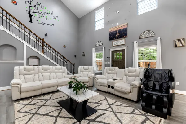 $650,000 | 266 Osborne Avenue, Livingston, TX 77351