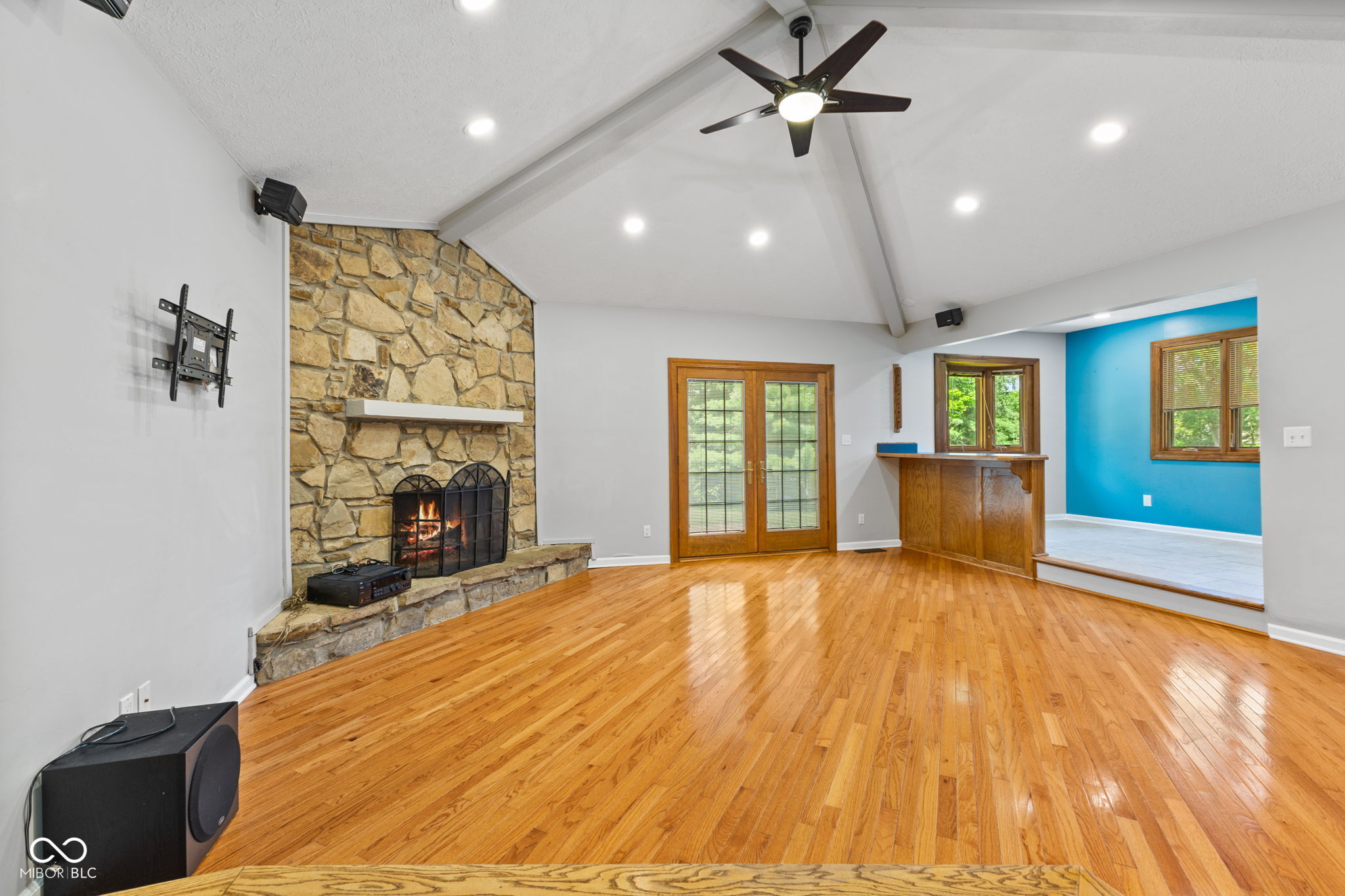 264 Leaning Tree Road Greenwood, IN 46142 - Photo 4 of 23 Gallery Image 4
