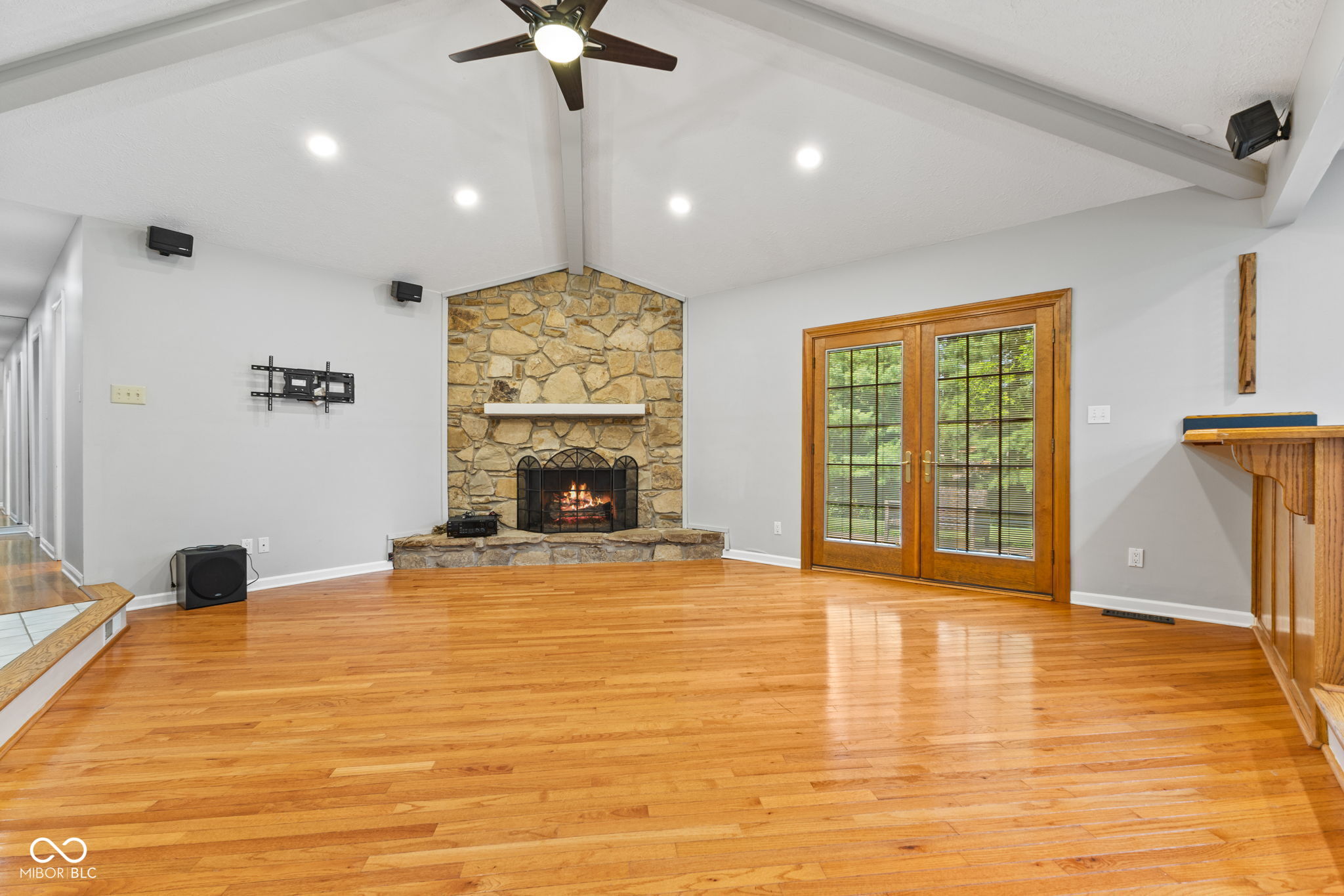 264 Leaning Tree Road Greenwood, IN 46142 - Photo 5 of 23 Gallery Image 5