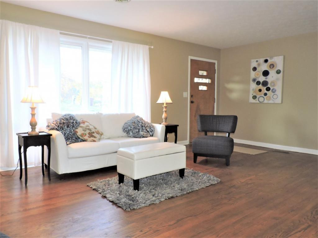 409 Merman Road Kingsport, TN 37663 - Photo 2 of 34 Photo 2