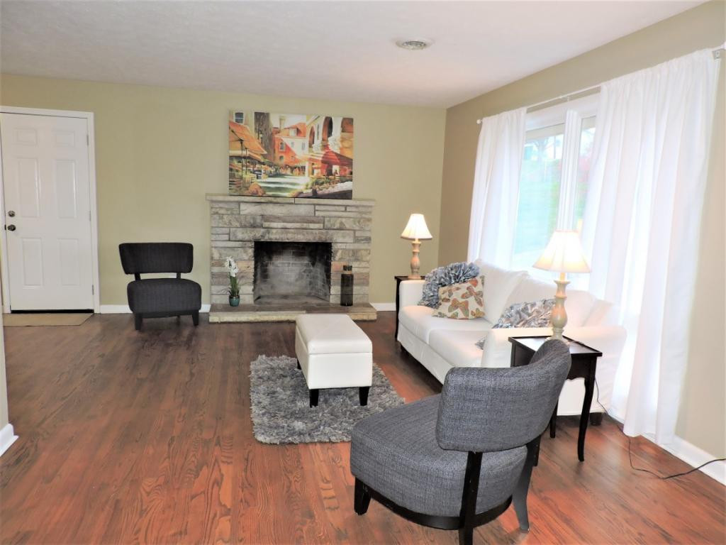 409 Merman Road Kingsport, TN 37663 - Photo 5 of 34 Photo 5
