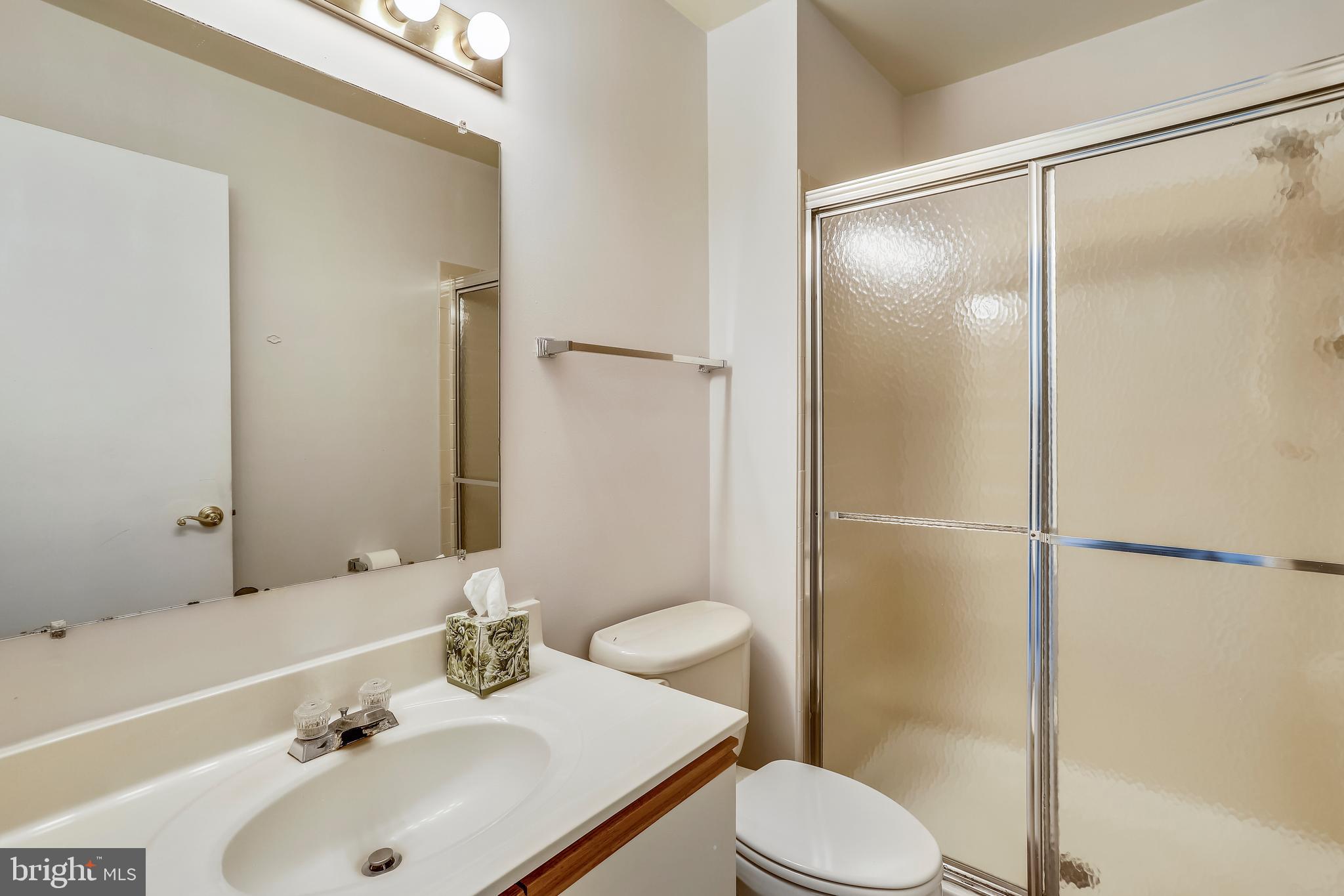 2038 Derby Ridge Lane Silver Spring, MD 20910 - Photo 15 of 28