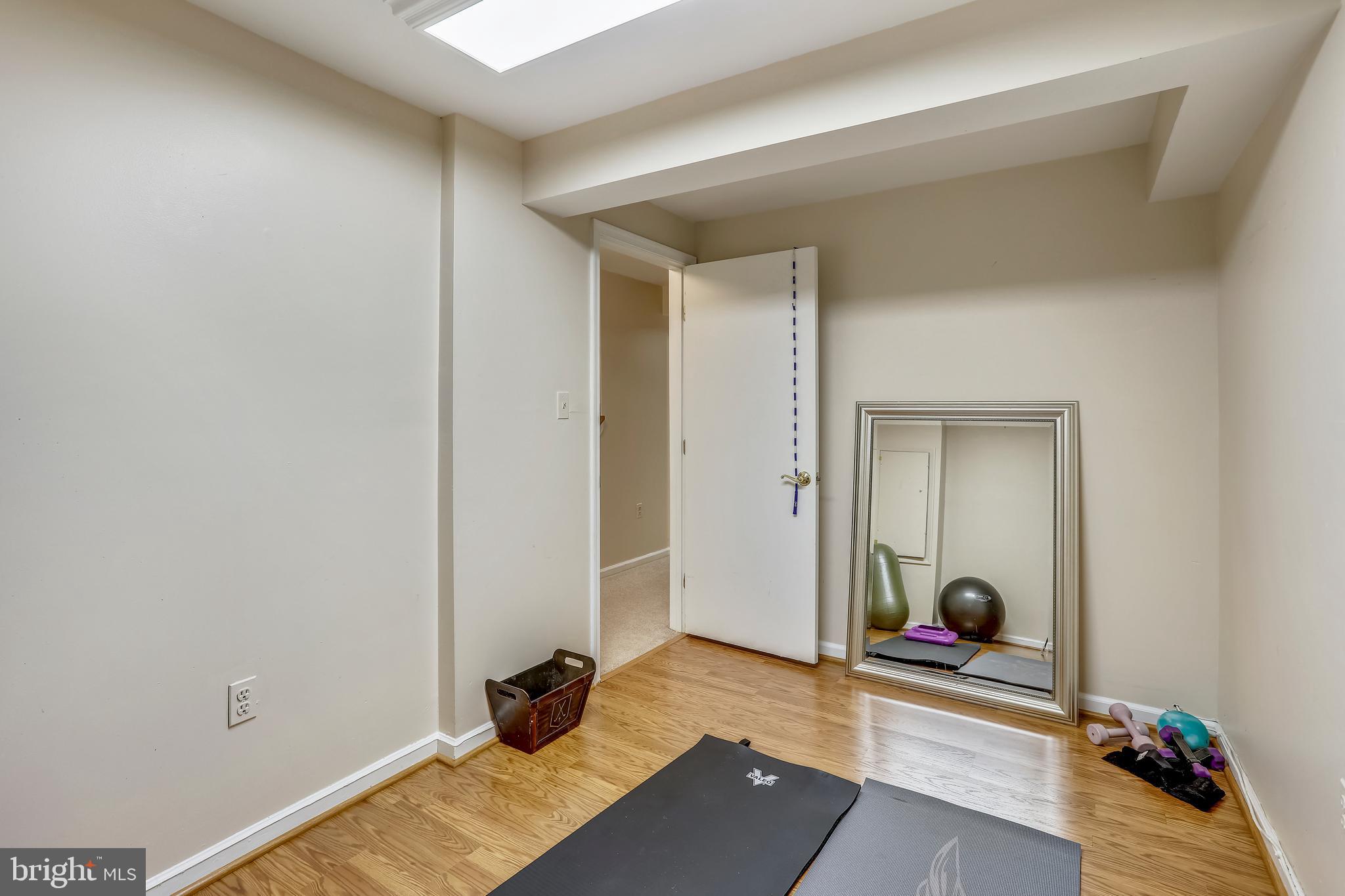 2038 Derby Ridge Lane Silver Spring, MD 20910 - Photo 18 of 28