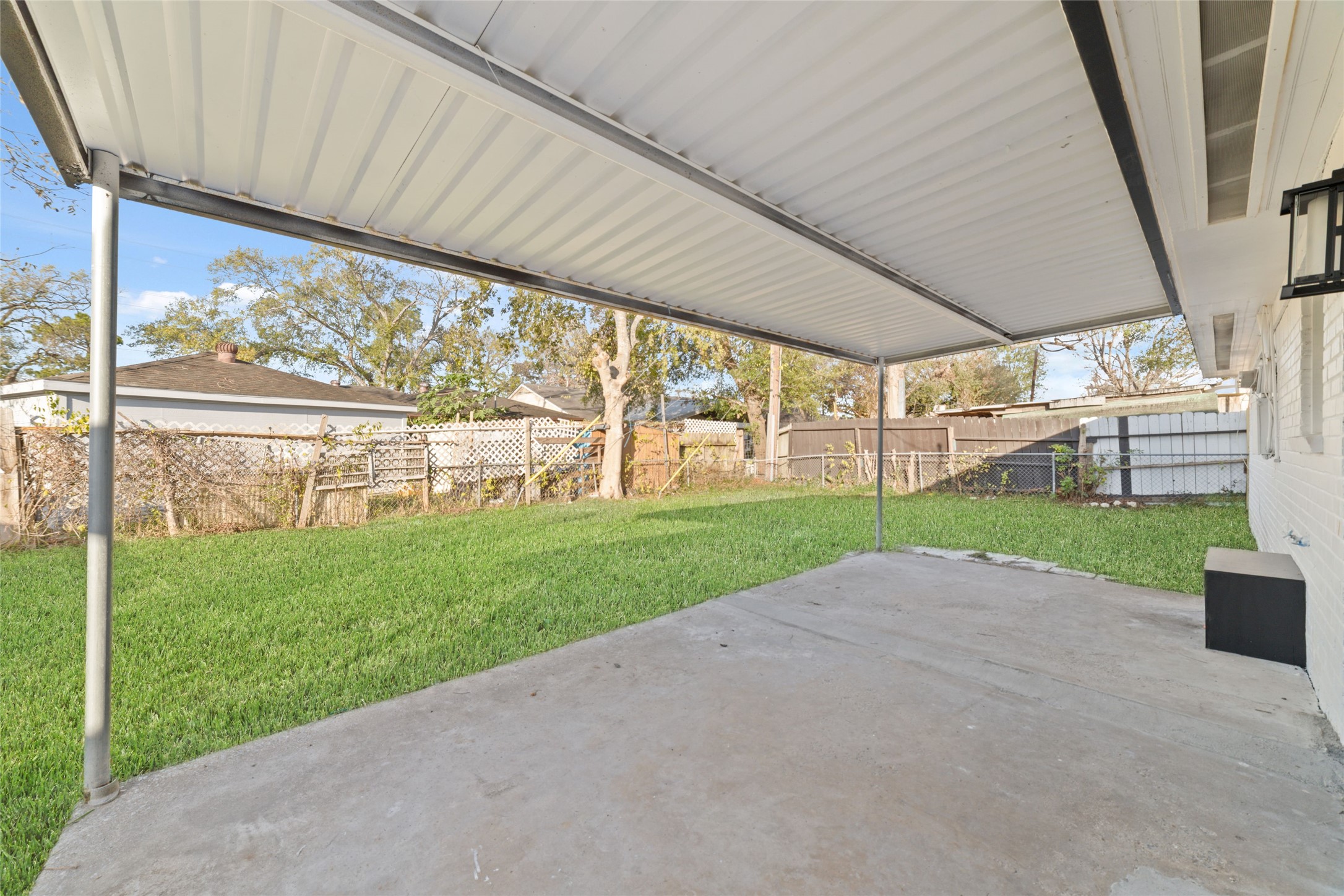 11434 Sharpview Drive Houston, TX 77072 - Photo 24 of 25 a view of outdoor space and yard