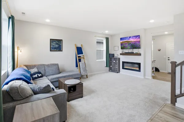 $425,000 | 15019 Athgoe Drive, Rosemount, MN 55068