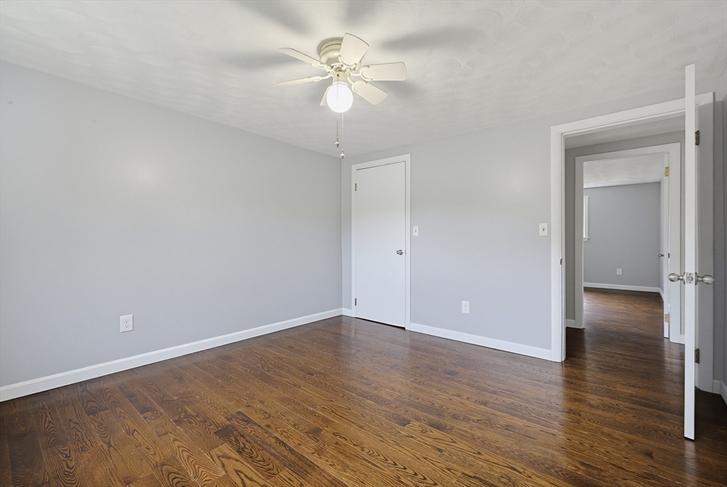 32 Falcon Street Worcester, MA 01603 - Photo 28 of 42