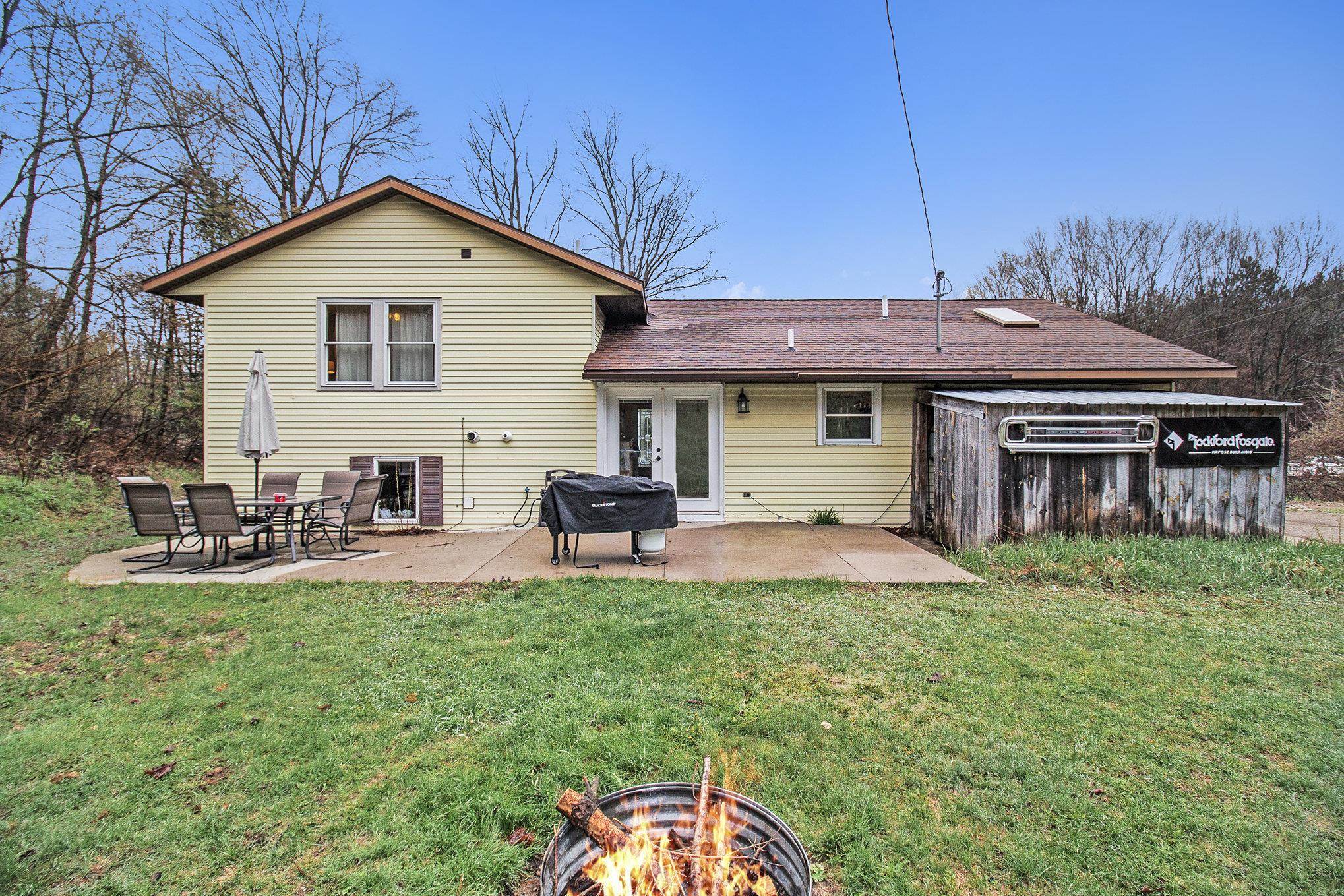 7809 Potter Road Bear Lake, MI 49614 - Photo 27 of 35 1933302-dac849c1-37bb-4d6c-9254-a4efee9a042f.JPG