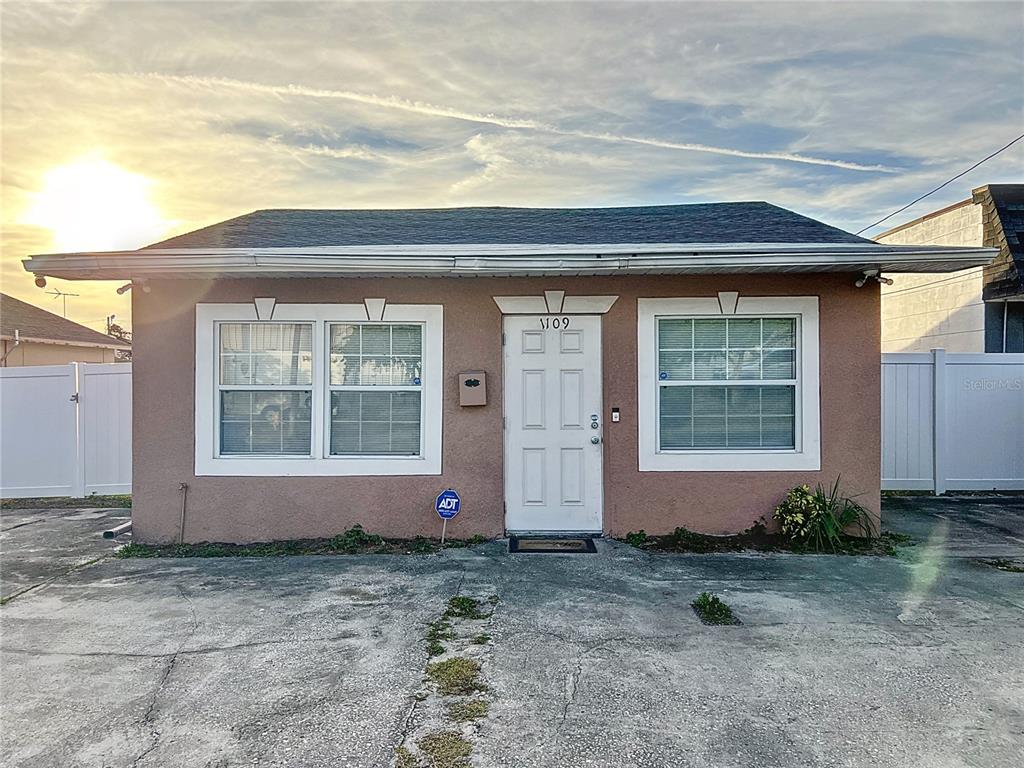 1109 5th Street Southwest Winter Haven, FL 33880 - Photo 3 of 20 a front view of a house