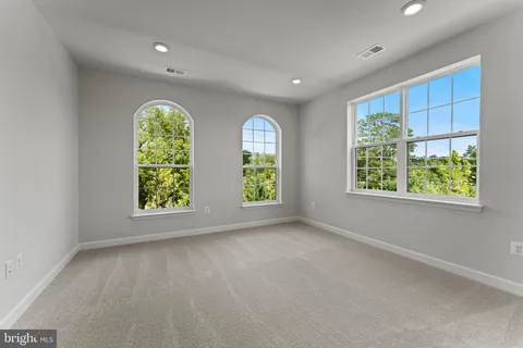 $896,348 | 612 Catamaran Way, National Harbor, MD 20745