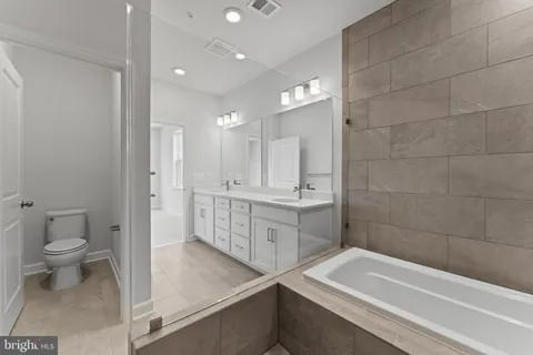 $896,348 | 612 Catamaran Way, National Harbor, MD 20745