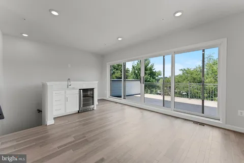 $896,348 | 612 Catamaran Way, National Harbor, MD 20745
