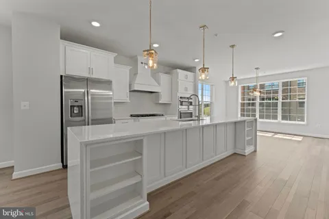 $896,348 | 612 Catamaran Way, National Harbor, MD 20745