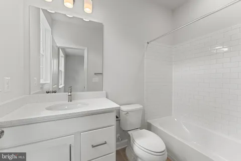 $896,348 | 612 Catamaran Way, National Harbor, MD 20745
