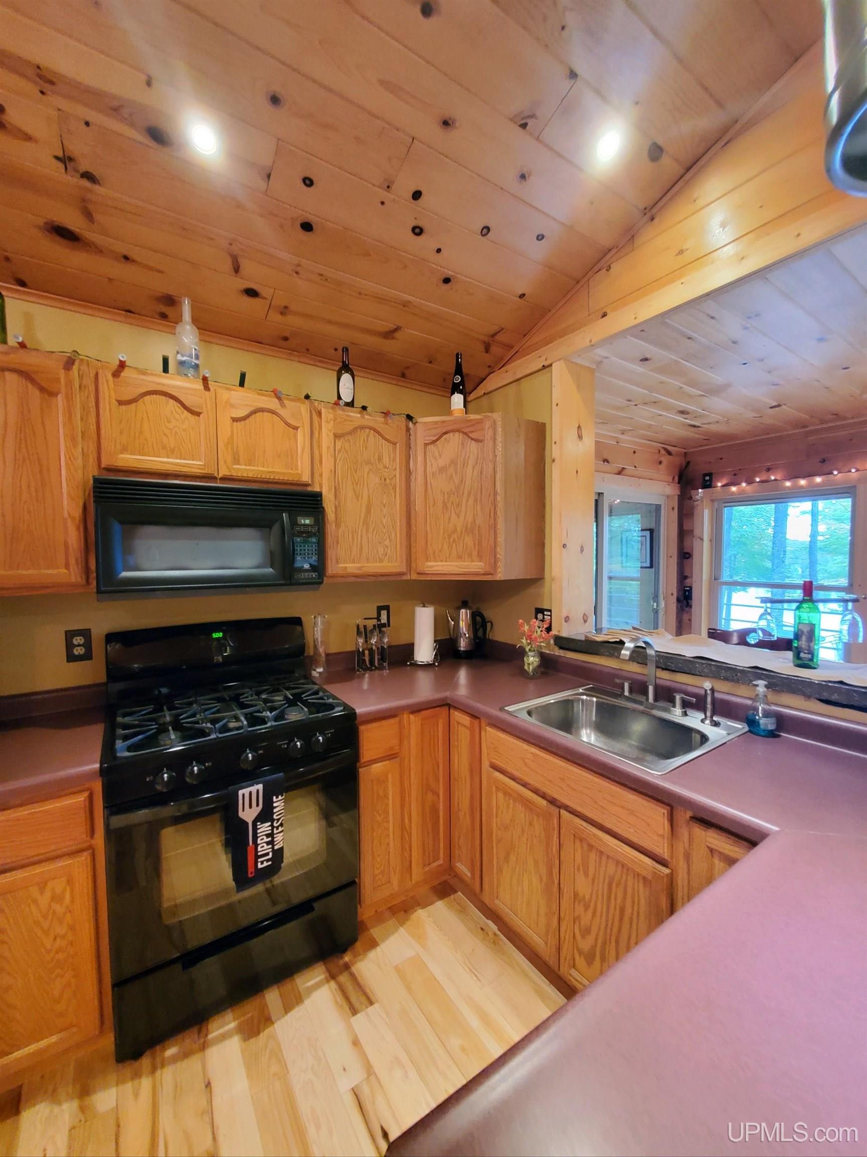 1397 North Chip Lake Road Germfask, MI 49836 - Photo 15 of 54 Gallery Image 15
