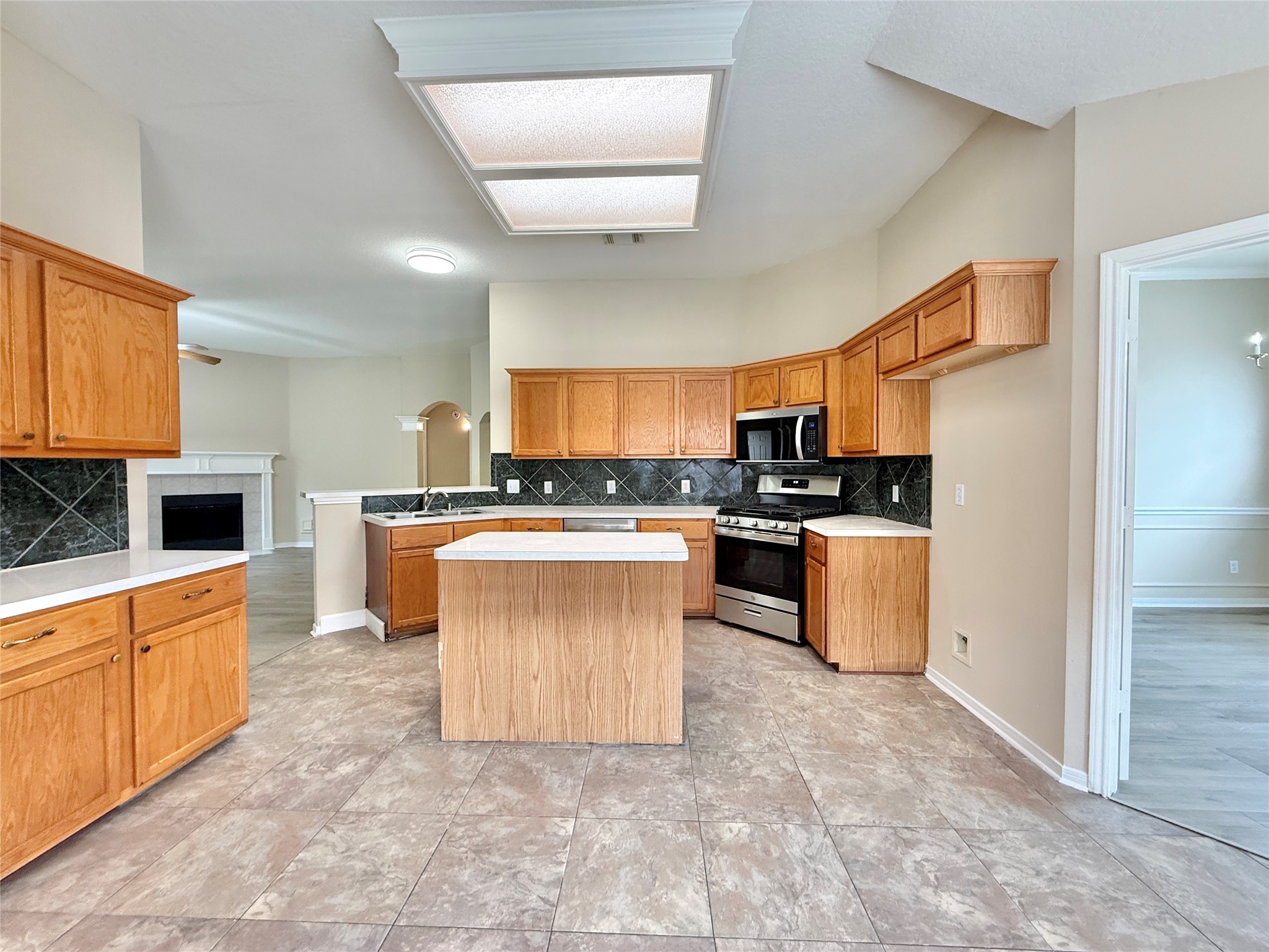 25335 Rayford Crest Drive Spring, TX 77386 - Photo 11 of 44 This home will have a REFRIGERATOR!!! Onwer is buying it soon.