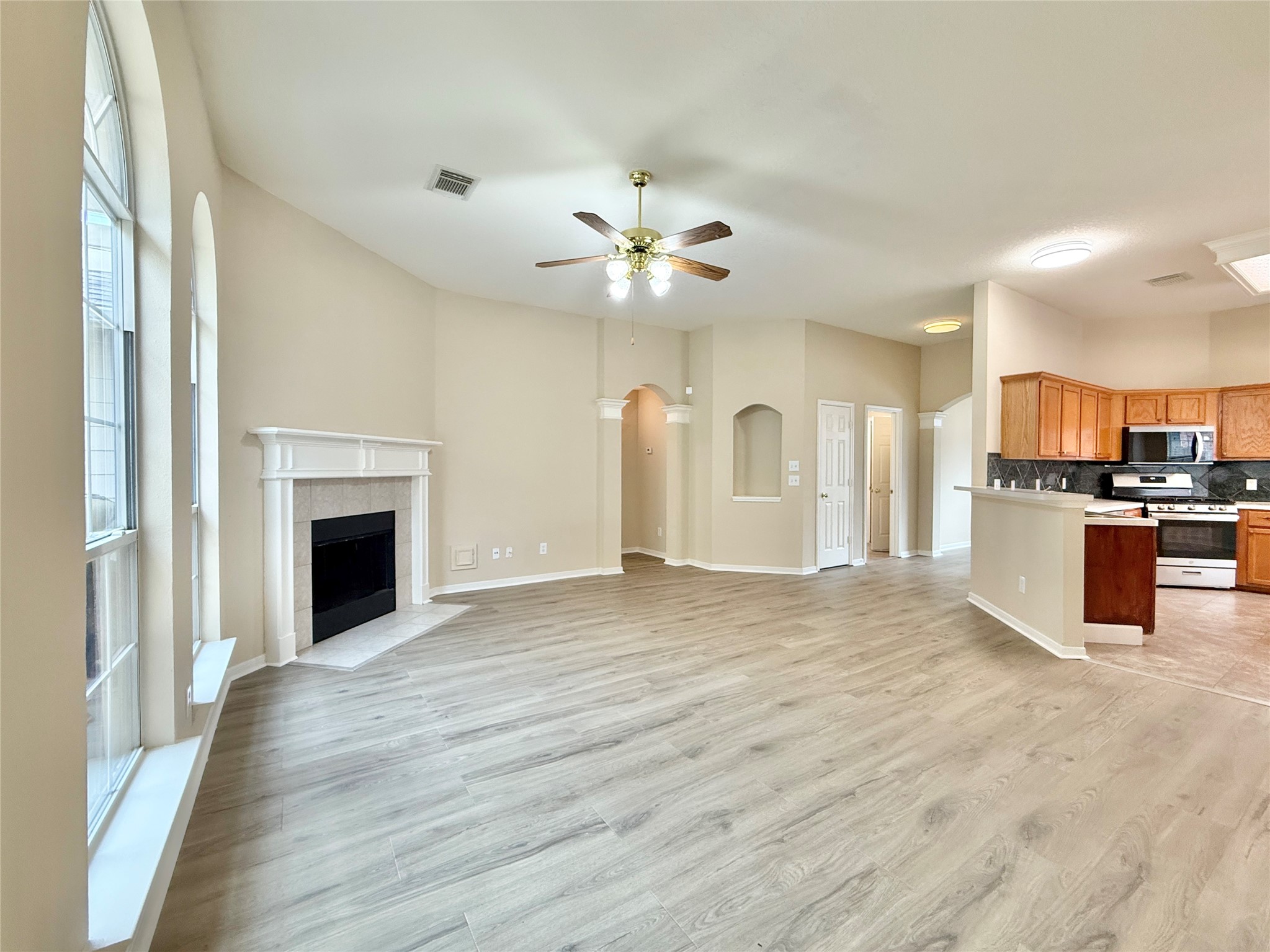 25335 Rayford Crest Drive Spring, TX 77386 - Photo 21 of 44 A great place to relax or entertain!!!