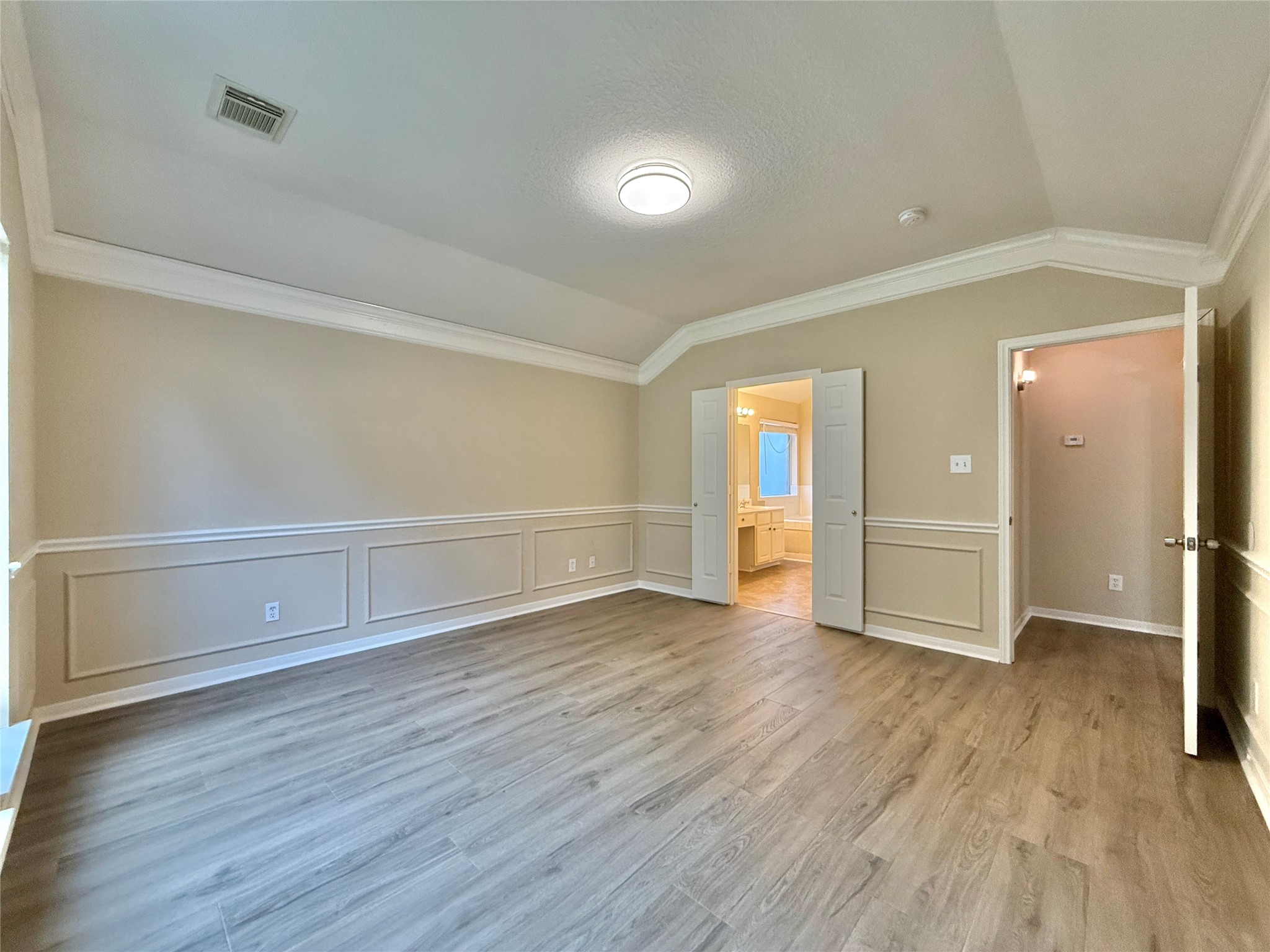 25335 Rayford Crest Drive Spring, TX 77386 - Photo 29 of 44 Primary Bedroom