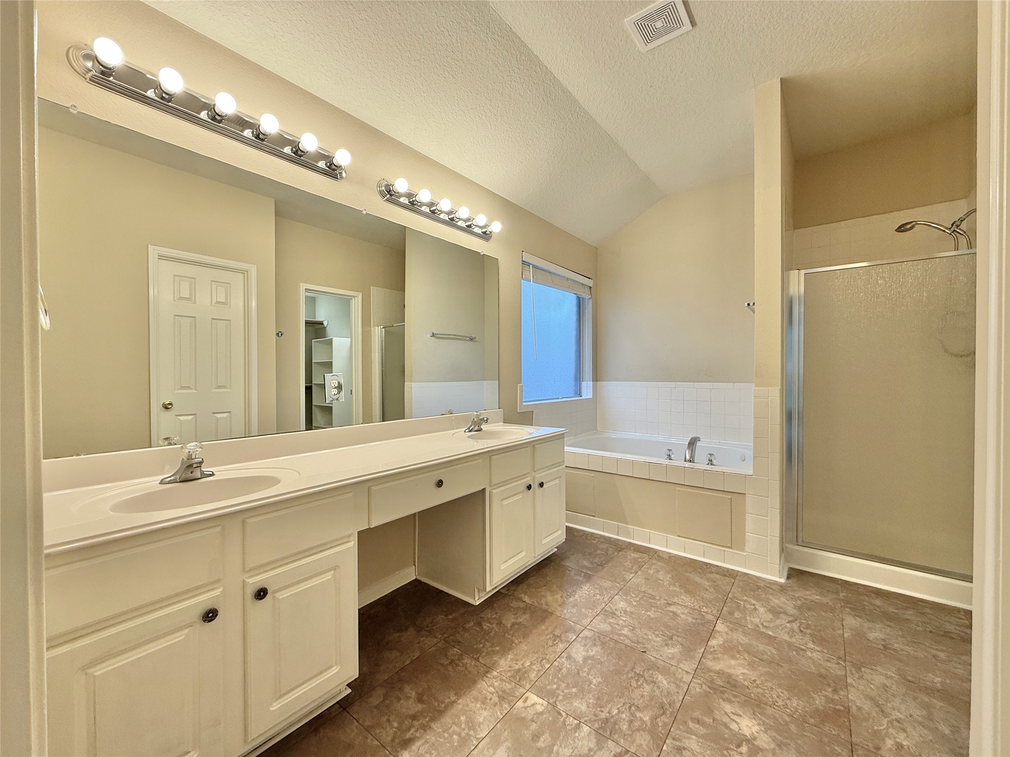 25335 Rayford Crest Drive Spring, TX 77386 - Photo 31 of 44 Primary Bathroom