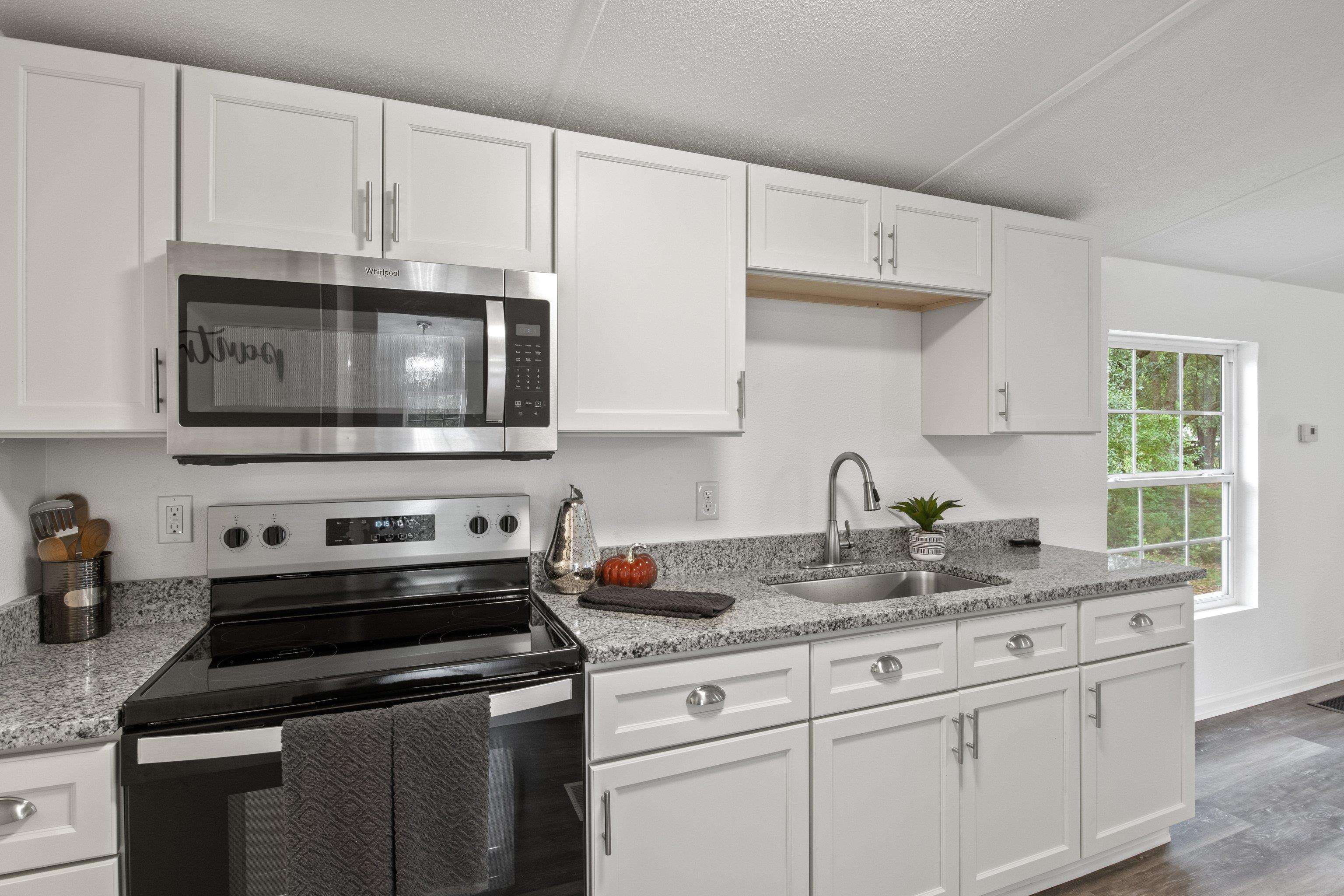 3689 Ballard Road Tallahassee, FL 32305 - Photo 3 of 28 Gallery Image 3