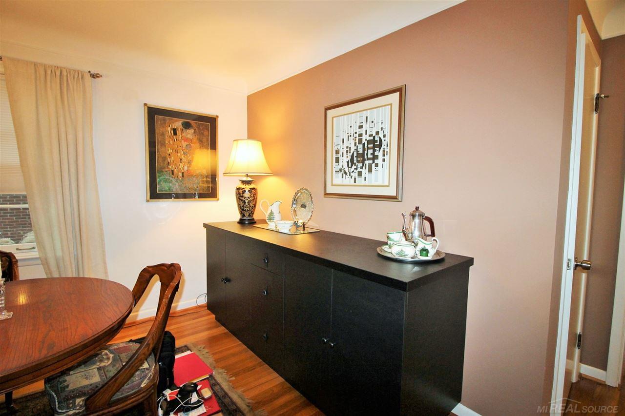 735 Harcourt Road, Unit 737 Grosse Pointe Park, MI 48230 - Photo 25 of 55