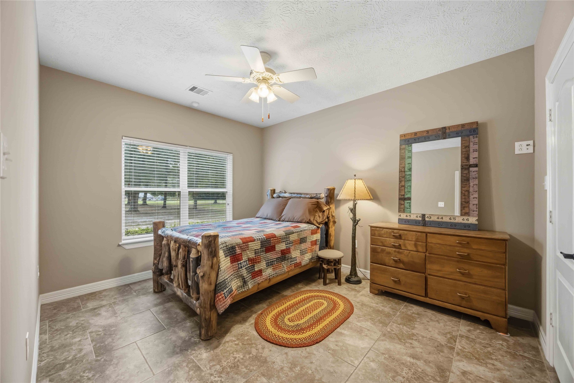 21015 Angus Drive Cleveland, TX 77328 - Photo 26 of 50 Gallery Image 26
