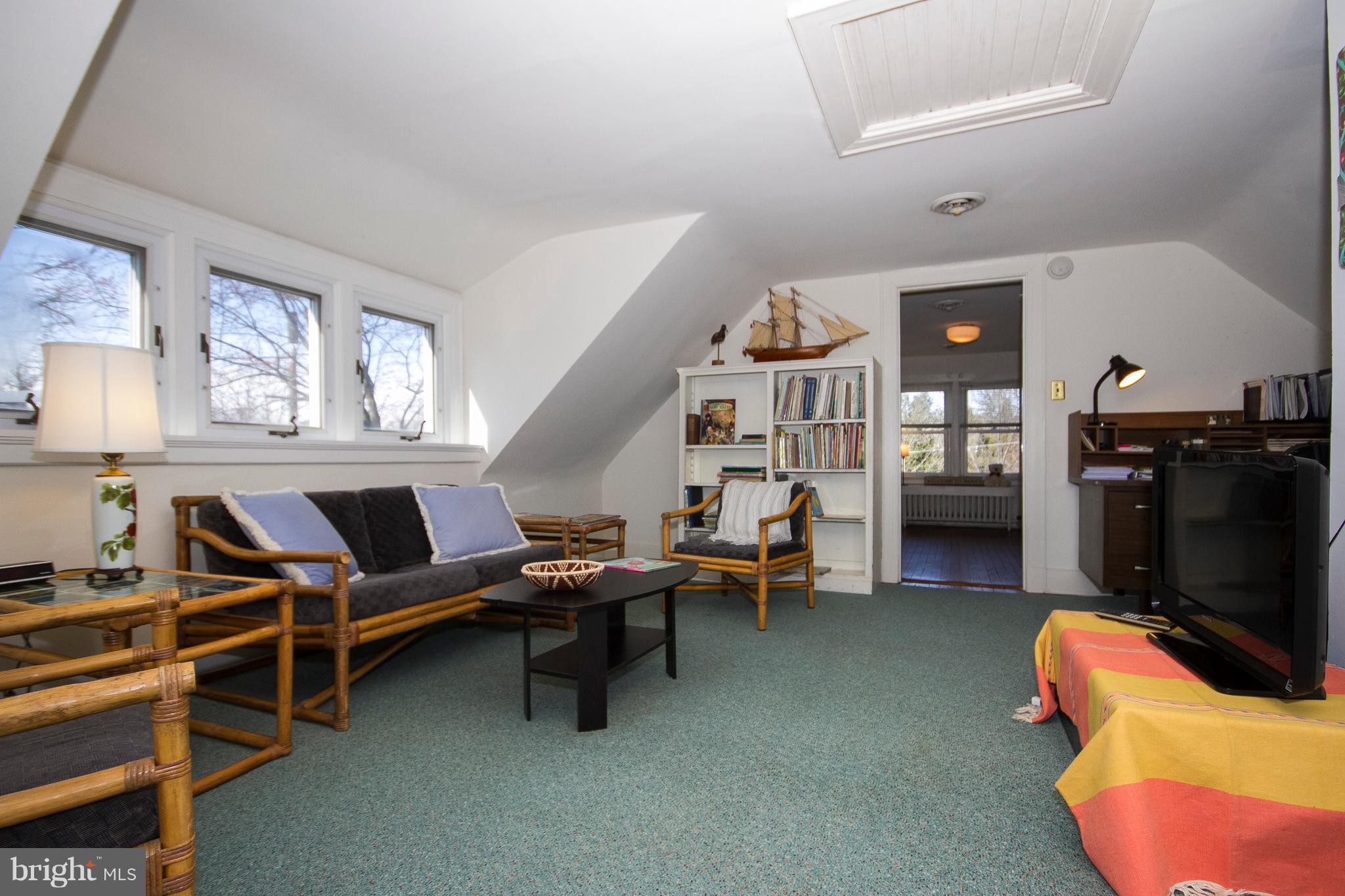 400 Hollen Road Baltimore, MD 21212 - Photo 25 of 29 Family Room on 3rd Fl., plus 2 Storage Rooms!