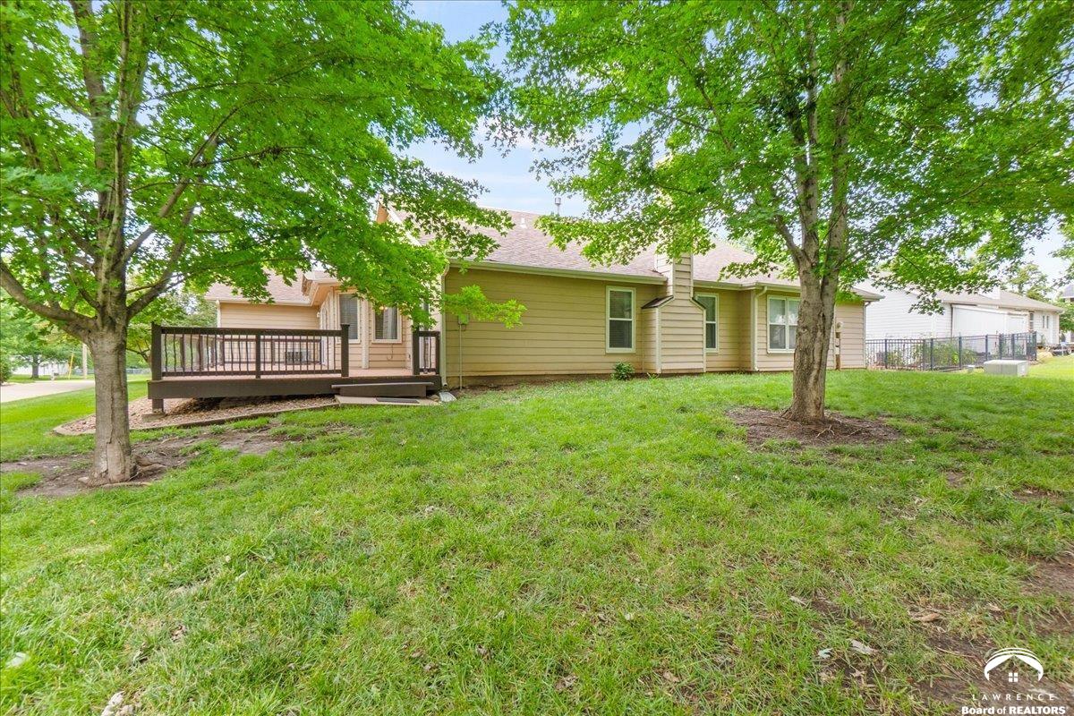 1905 River Ridge Road Lawrence, KS 66044 - Photo 37 of 43