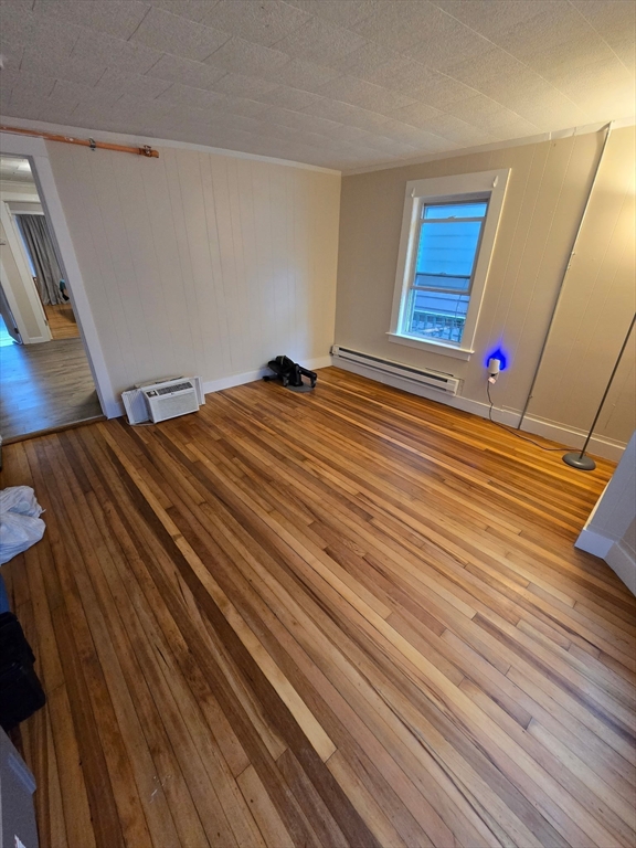 31 Prospect Street, Unit 1R Webster, MA 01570 - Photo 7 of 9