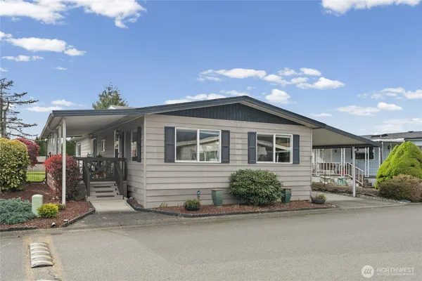 $132,500 | 1402 22nd Street Northeast, Unit 261, Auburn, WA 98002