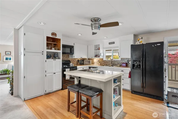 $132,500 | 1402 22nd Street Northeast, Unit 261, Auburn, WA 98002