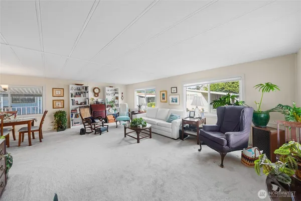 $132,500 | 1402 22nd Street Northeast, Unit 261, Auburn, WA 98002