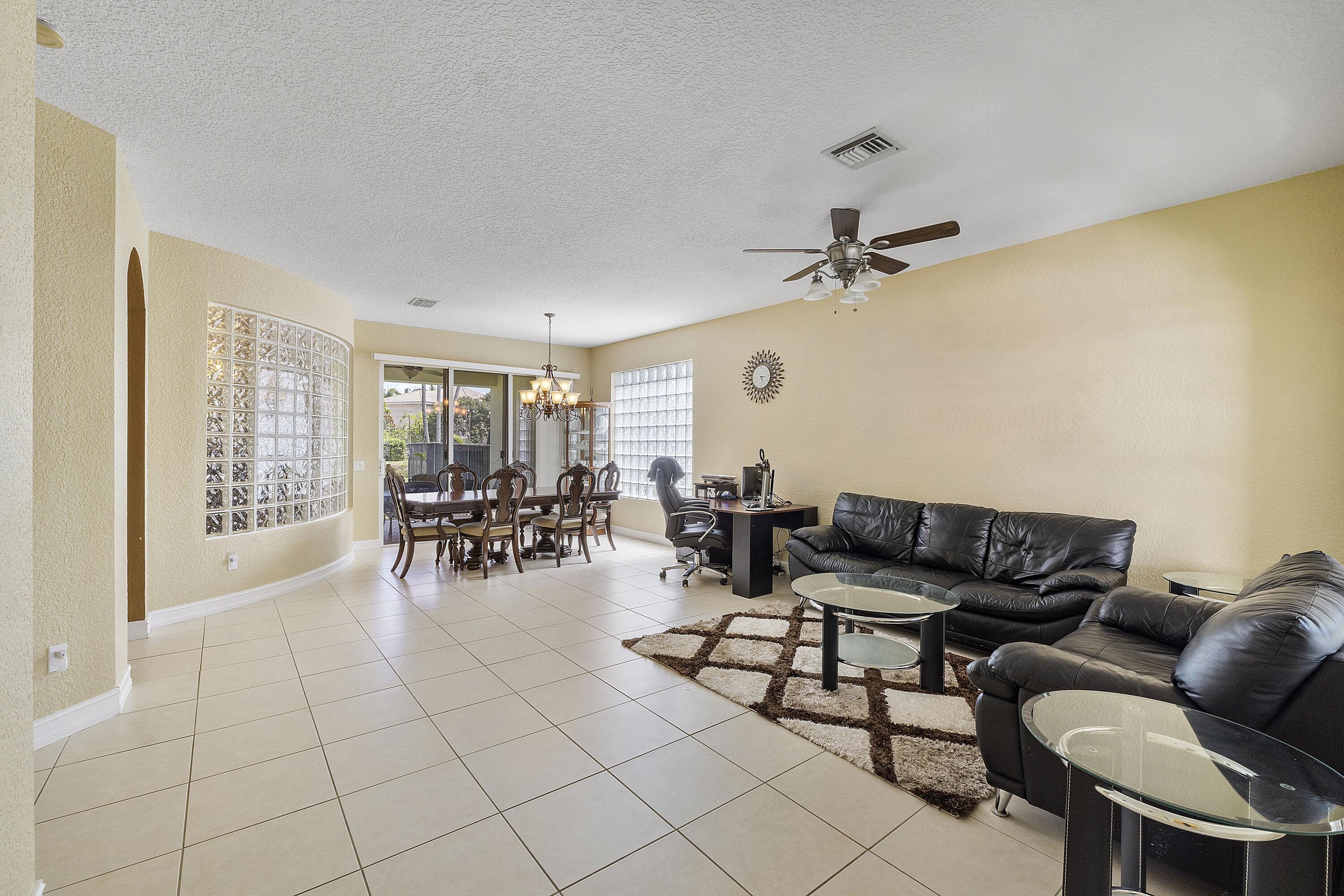 8936 Chestnut Ridge Way Boynton Beach, FL 33473 - Photo 7 of 50 Family Room with Dining area and home of