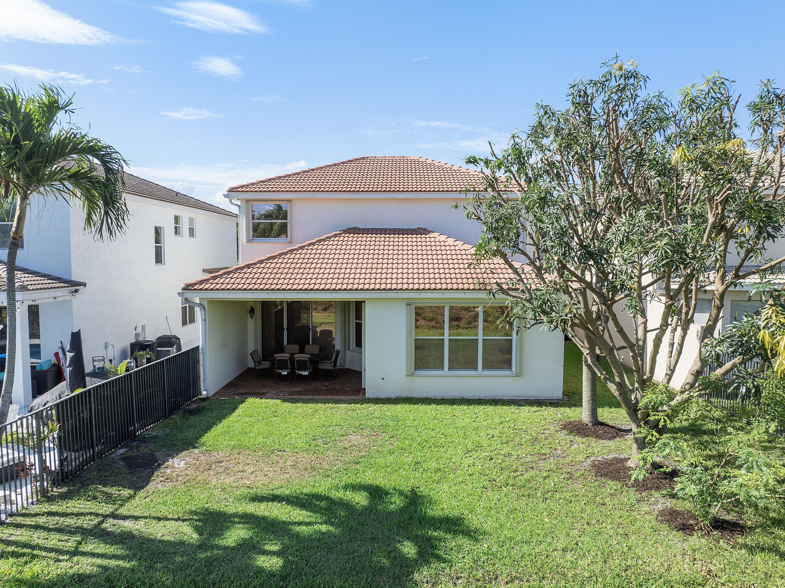 8936 Chestnut Ridge Way Boynton Beach, FL 33473 - Photo 10 of 50 Aerial Low exterior Rear 016