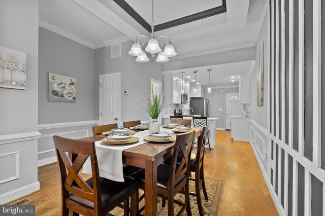 a view of a dining room and livingroom view