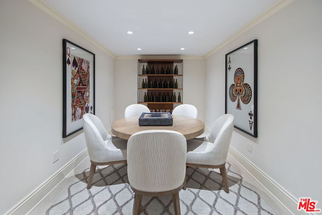 980 Stradella Road Los Angeles, CA 90077 - Photo 22 of 40