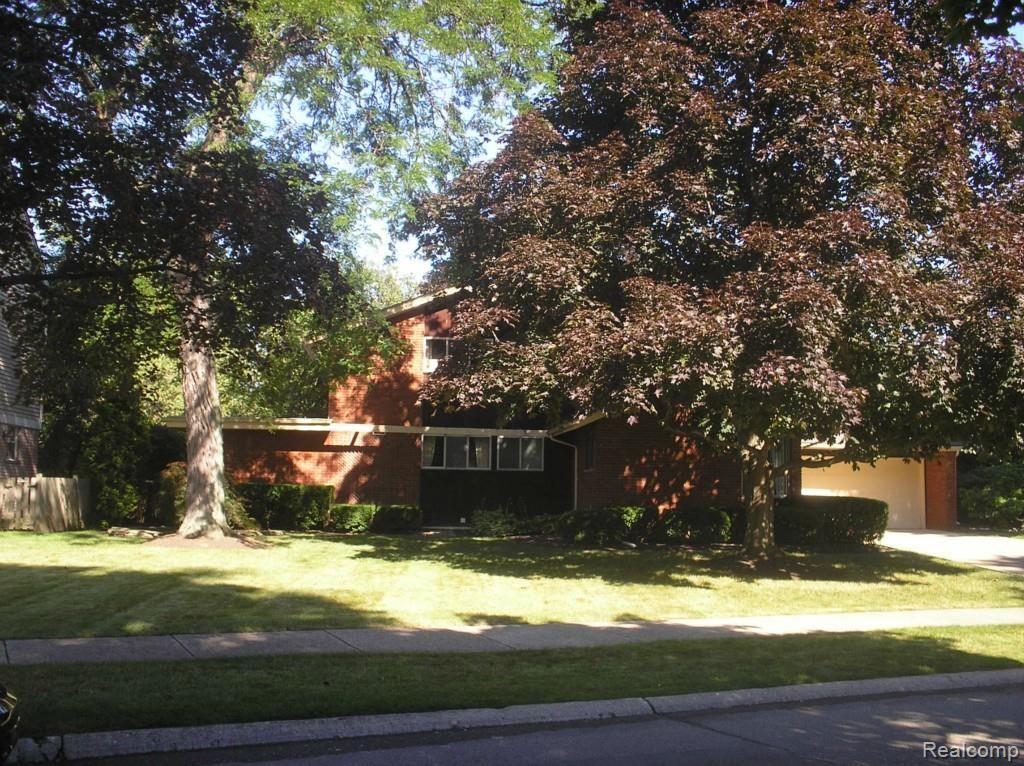 415 Barclay Road Grosse Pointe, MI 48236 - Photo 1 of 22 001.jpg