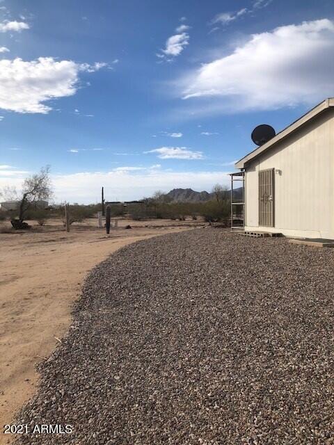 53853 West Sotol Road Maricopa, AZ 85139 - Photo 14 of 23 Sotol left side