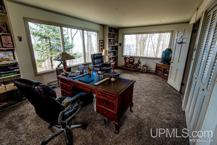 1000 Allouez Road Marquette, MI 49855 - Photo 15 of 30