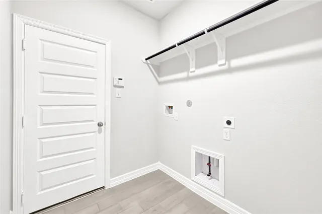 $500,000 | 9319 Galloway Wds Trail, Tomball, TX 77375