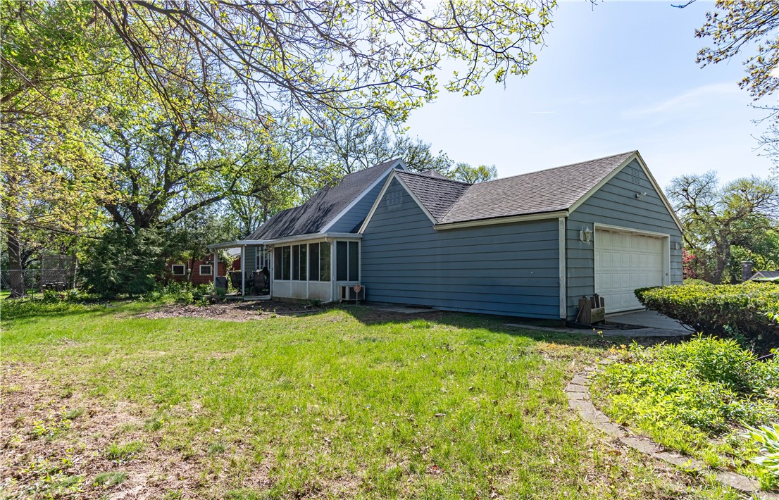 3950 East Park Lane Decatur, IL 62521 - Photo 31 of 37