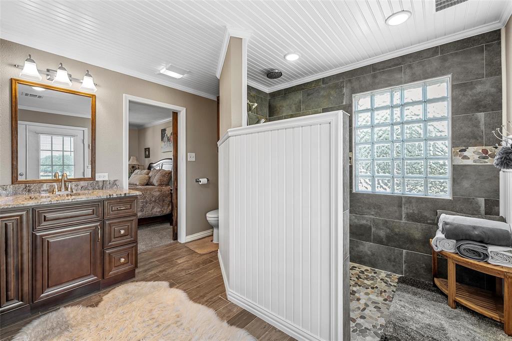 1010 Chapman Road Crawford, TX 76638 - Photo 23 of 40