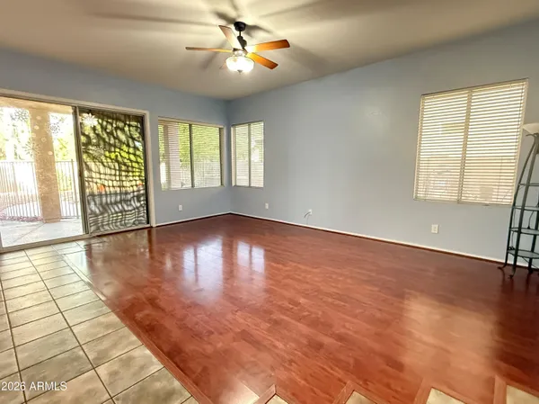 $3,995 | 9786 South La Rosa Drive, Tempe, AZ 85284