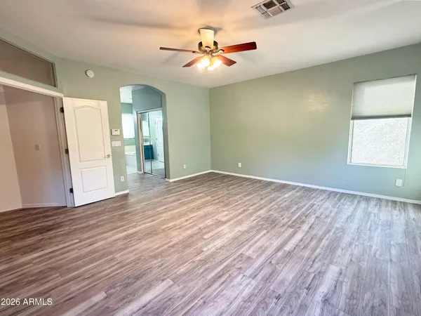 $3,995 | 9786 South La Rosa Drive, Tempe, AZ 85284