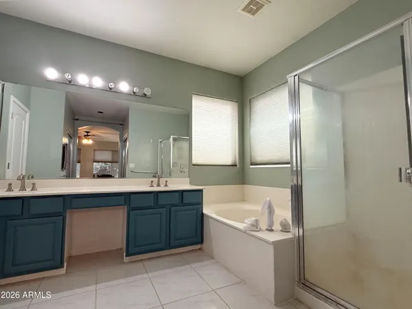 $3,995 | 9786 South La Rosa Drive, Tempe, AZ 85284