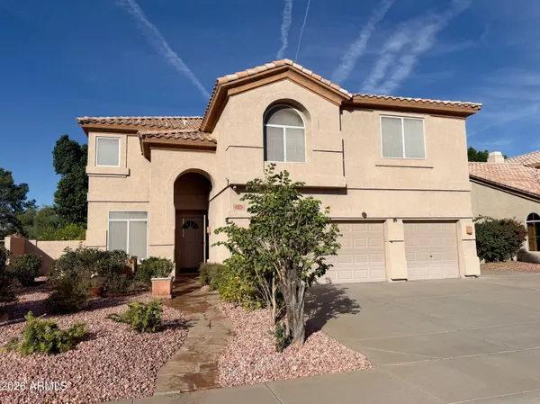 $3,995 | 9786 South La Rosa Drive, Tempe, AZ 85284