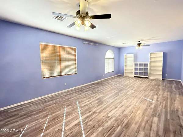 $3,995 | 9786 South La Rosa Drive, Tempe, AZ 85284