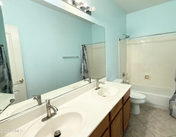 $3,995 | 9786 South La Rosa Drive, Tempe, AZ 85284