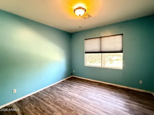 $3,995 | 9786 South La Rosa Drive, Tempe, AZ 85284