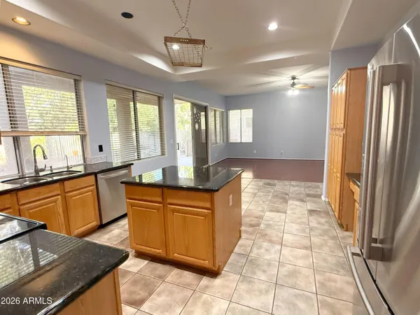 $3,875 | 9786 South La Rosa Drive, Tempe, AZ 85284